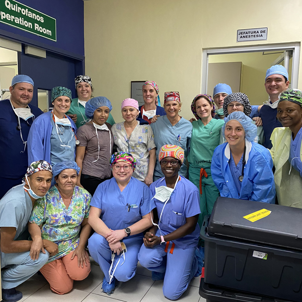 Dr. Lentz Mission Work in Honduras 22
