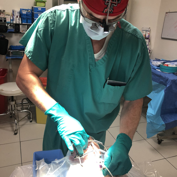 Dr. Lentz Mission Work in Honduras 49