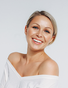 Beauty portrait of blonde smiling laughing woman